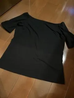 アズール オフショル Sのサムネイル