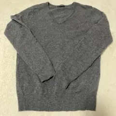 BRANDY MELVILLE グレー Vネック長袖セーター