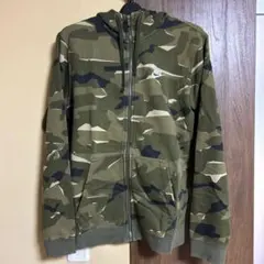 Nike カモフラージュ パーカー Mサイズ