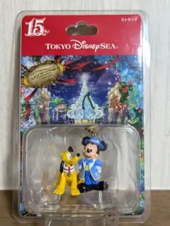 東京ディズニーシー15周年クリスマス、ミッキー＆プルートストラップ（チャーム）