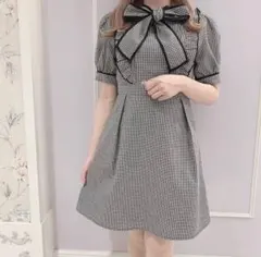 最終値下げ❗️2021 evelyn 新宿限定　ビックリボンワンピースop