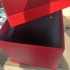 Baccarat 赤い箱 フォーム内装付き　中身は空です