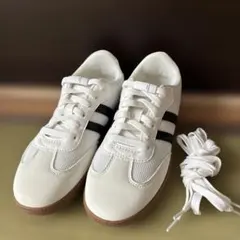 新品　スニーカー　M