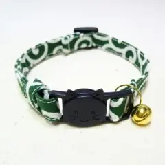 緑唐草模様黒バックル 軽量猫首輪