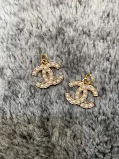 CHANEL ビンテージボタンチャーム ゴールドパール18mm 刻印有り2個