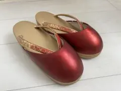冬用　赤い厚底草履