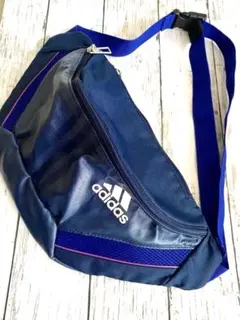 adidas ワンショルダー　バッグ