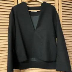 ebure ノーカラーネイビージャケット(ブラウス)のサムネイル