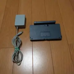ニンテンドー3DS 充電器+充電台(中古)