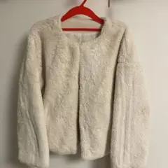 ホワイトファーコート ノーカラー