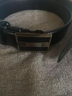 ブラックレザーベルト シンプルバックルのサムネイル