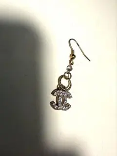 2026年最新】CHANEL レディース ピアス(片耳用)の人気アイテム - メルカリ