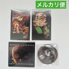 鬼滅の刃　お楽しみくじ　チェキ　クリアカード　缶バッジ　竈門炭治郎　炭十郎