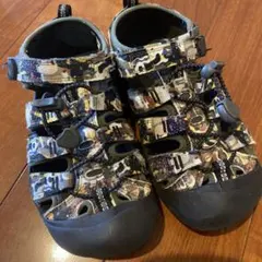 Keen マルチカラー サンダル