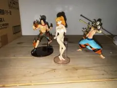 ワンピース　ミニフィギュア