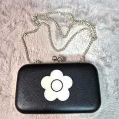 美品！マリークワント デイジーハードガマ口 ショルダー (MARY QUANT)