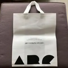 Item thumbnail for item 4b3e8b64-13a4-4a91-91bc-2d50f6e6e9fe