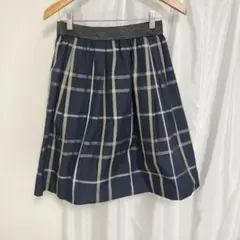 最終値下げ！VIS ネイビー チェック柄 フレアスカート