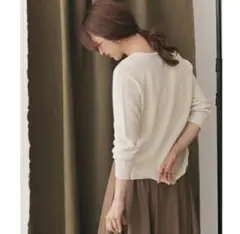URBAN RESEARCH DOORS アイボリー Vネック ニット