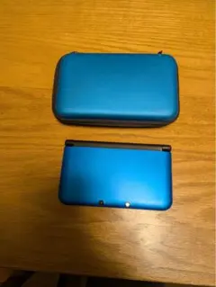 Nintendo 3DS LL 本体 青色 ケース付き