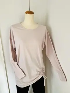 ライトピンク 長袖 ヨガＴシャツ Mサイズ