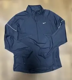 NIKE ジャンバー　薄手