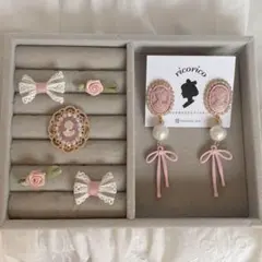 カメオのピアスとリングのセット(ピンク)