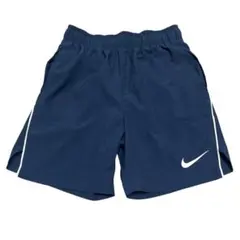 Nike ネイビー キッズ　ハーフパンツ　130〜140