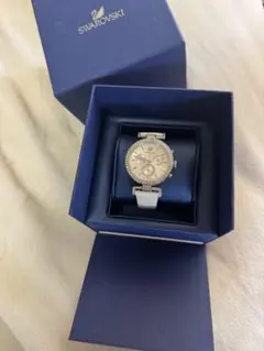 美品】SWAROVSKI クロノグラフ ホワイト レザーベルト QZ 現状不動
