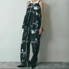 ANOTHER S　ブラック×ホワイト柄カジュアルパンツ　サイズM美品のサムネイル