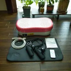 【美品】クルールラボ　ブルブルボーテ　CL-BB-100P ピンク クルールラボ CL-BB-100 健康器具 ブルブルマシン ボーテ 振動マシーン