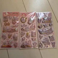 サンリオ　キラキラカプセルシール