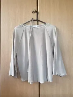 しまむらとyumiさんコラボ　talbyyumi ブラウス　グレー　Mサイズ