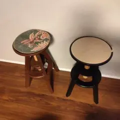 ブラウンとブラックのスピンチェアセット　ハイタイプ