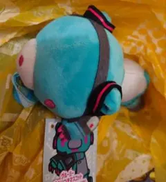 Piapro x GLOOMY ぬいぐるみ 初音ミク コラボ MEIKO 赤 - メルカリ