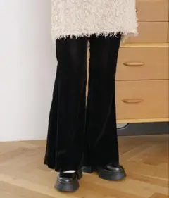 カスタネ　ベロアチュールパンツ　ブラック