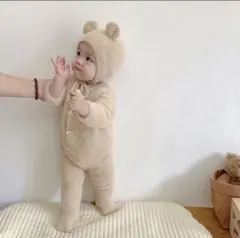 美品　くまちゃん　着ぐるみ　ロンパース　クマ耳　ベビー