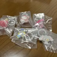 サンリオキャラクターズ ゆるっとめじるしアクセサリー