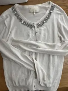 Chesty ビジュー装飾 カーディガン ホワイトのサムネイル