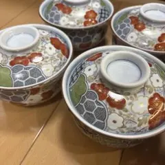 有田焼　地紋野花　金彩　蓋物　小丼　丼　 4客セットのサムネイル