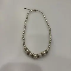 エレガントパールネックレス