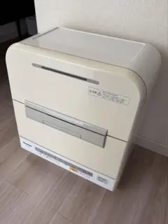 【値下げ】【美品】パナソニック　食洗機　NP-TM7（2015年式） Amazon | Panasonic 食器洗い乾燥機 ホワイト NP-TM7-W | パナソニック