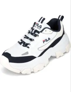 FILA スニーカー