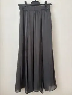 エアリーリラックスシャイニースカート　スミクロ