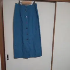 青色タイトスカート わ前面ボタン付き