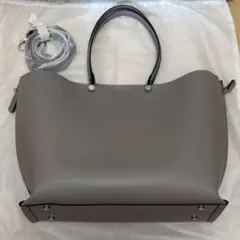 Item thumbnail for item f698fc92-c3a8-4481-9945-763a90162b45