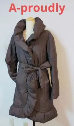 エープラウドリー A-proudlyダークブラウン ダウンコートフリルかわいい