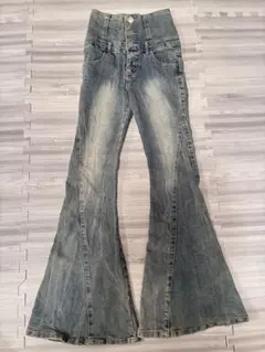 ハイウエスト フレアデニムパンツ