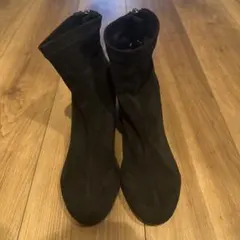 バックジップ べっ甲柄ヒール ショートブーツのサムネイル
