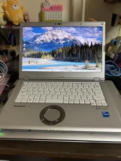 Panasonic Let's note CF-LV 本体のサムネイル